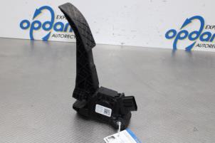 Gebruikte Sensor Gaspedaalpositie Volkswagen Crafter (SY) 2.0 TDI Prijs € 50,00 Margeregeling aangeboden door Gebr Opdam B.V.