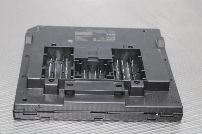 Computer Body Control van een Volkswagen Crafter (SY) 2.0 TDI FWD 2019