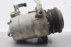 Gebruikte Aircopomp Ford Fiesta 6 (JA8) 1.0 Ti-VCT 12V 65 Prijs € 84,00 Margeregeling aangeboden door Gebr Opdam B.V.