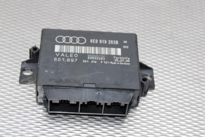 Gebruikte Module PDC Audi A4 Avant (B7) 1.9 TDI Prijs € 42,00 Margeregeling aangeboden door Gebr Opdam B.V.