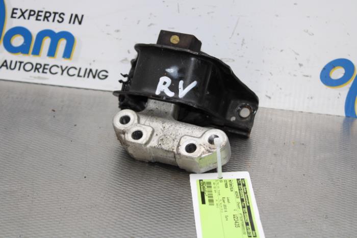 Gebruikte Motorrubber Citroen C3 (SC) 1.4 16V VTi Prijs op aanvraag aangeboden door Gebr Opdam B.V.
