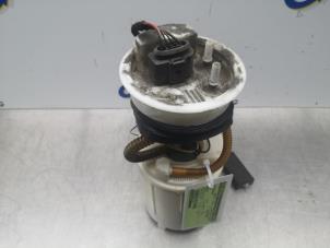 Gebruikte Benzinepomp Ford Galaxy (WGR) 2.3i 16V Prijs € 51,00 Margeregeling aangeboden door Gebr Opdam B.V.