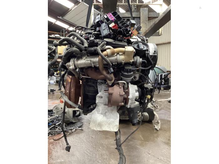 Motor van een Audi A5 Sportback (8TA) 2.0 TDI 16V 2011