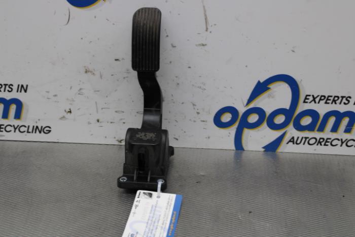 Gebruikte Gaspedaalpositie Sensor Mercedes Sprinter 5t (907.6) 316 CDI 2.1 D RWD Prijs € 26,00 Margeregeling aangeboden door Gebr Opdam B.V.