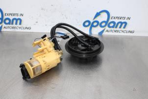 Gebruikte Dieselpomp Mercedes GLC (X253) 2.2 250d 16V BlueTEC 4-Matic Prijs € 85,00 Margeregeling aangeboden door Gebr Opdam B.V.