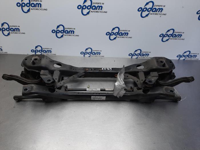 Gebruikte Subframe Ford Focus 3 1.0 Ti-VCT EcoBoost 12V 100 Prijs € 150,00 Margeregeling aangeboden door Gebr Opdam B.V.