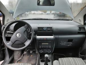 Gebruikte Dashboardkastje Volkswagen Fox (5Z) 1.2 Prijs € 35,00 Margeregeling aangeboden door Gebr Opdam B.V.
