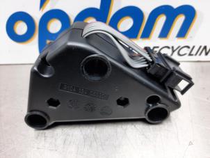 Gebruikte Module Centrale Deurvergrendeling Volkswagen Golf V (1K1) 2.0 FSI 16V Prijs op aanvraag aangeboden door Gebr Opdam B.V.