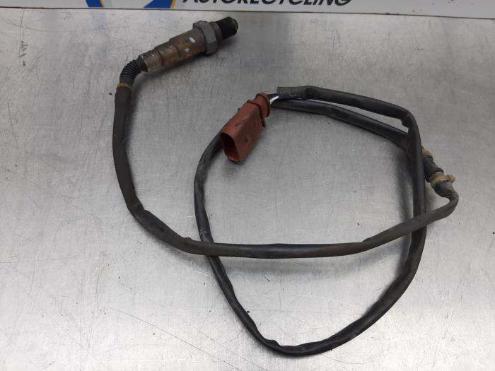 Gebruikte Lambda Sonde Volkswagen Golf V (1K1) 2.0 FSI 16V Prijs € 26,00 Margeregeling aangeboden door Gebr Opdam B.V.