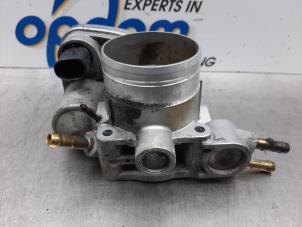 Gebruikte Gasklephuis Volkswagen Passat Variant (3B6) 2.0 Prijs € 64,00 Margeregeling aangeboden door Gebr Opdam B.V.