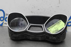 Gebruikte Kilometerteller KM Ford Focus 3 1.6 Ti-VCT 16V 105 Prijs € 106,00 Margeregeling aangeboden door Gebr Opdam B.V.