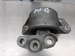 Gebruikte Motorsteun Fiat Punto III (199) 1.3 JTD Multijet 80 16V Prijs op aanvraag aangeboden door Gebr Opdam B.V.