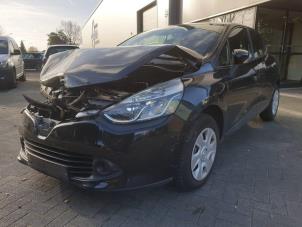 Gebruikte Versnellingsbak Renault Clio IV (5R) 0.9 Energy TCE 90 12V Prijs € 425,00 Margeregeling aangeboden door Gebr Opdam B.V.