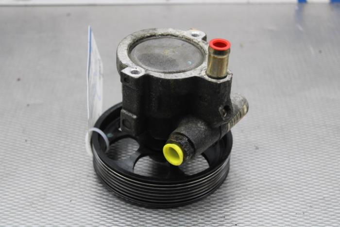 Gebruikte Pomp Servo Renault Espace (JK) 2.0 16V Turbo Prijs op aanvraag aangeboden door Gebr Opdam B.V.