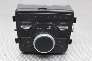 Gebruikte I-Drive knop Audi A4 Avant (B9) 2.0 40 T MHEV 16V Prijs € 125,00 Margeregeling aangeboden door Gebr Opdam B.V.