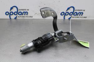 Gebruikte Scharnier Achterklep Audi A4 Avant (B9) 2.0 40 T MHEV 16V Prijs op aanvraag aangeboden door Gebr Opdam B.V.