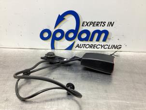 Gebruikte Veiligheidsgordel Insteek links-voor Mitsubishi Colt CZC 1.5 16V Prijs € 30,00 Margeregeling aangeboden door Gebr Opdam B.V.