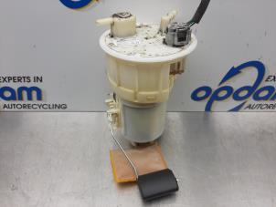 Gebruikte Benzinepomp Hyundai Accent 1.4i 16V Prijs € 51,00 Margeregeling aangeboden door Gebr Opdam B.V.