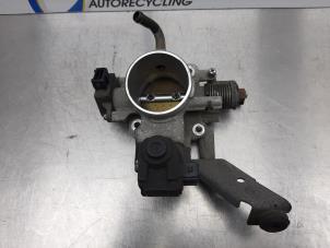 Gebruikte Gasklephuis Kia Carens II (FJ) 1.6i 16V Prijs € 42,00 Margeregeling aangeboden door Gebr Opdam B.V.