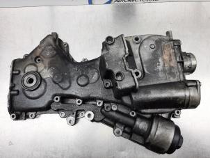 Gebruikte Distributiedeksel Volkswagen Golf V (1K1) 1.4 FSI 16V Prijs € 76,00 Margeregeling aangeboden door Gebr Opdam B.V.