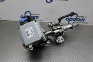 Gebruikte Stuurkolom Huis Kia Niro I (DE) E-Niro 64 kWh Prijs € 298,00 Margeregeling aangeboden door Gebr Opdam B.V.