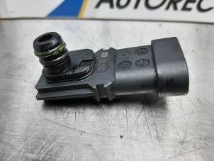 Gebruikte Map Sensor (inlaatspruitstuk) Renault Twingo Prijs € 17,00 Margeregeling aangeboden door Gebr Opdam B.V.