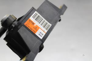 Sensor Gaspedaalpositie van een Mercedes-Benz Citan (415.6) 1.5 109 CDI 2014
