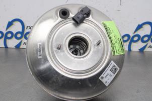 Gebruikte Rembooster BMW 2 serie Active Tourer (F45) 218i 1.5 TwinPower Turbo 12V Prijs op aanvraag aangeboden door Gebr Opdam B.V.