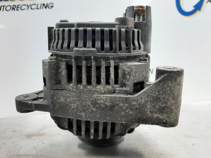 Gebruikte Alternator Peugeot 106 II 1.0 Prijs € 34,00 Margeregeling aangeboden door Gebr Opdam B.V.