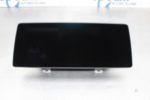 Gebruikte Display Multi Media regelunit BMW 5 serie (G30) 540i xDrive 3.0 TwinPower Turbo 24V Prijs € 425,00 Margeregeling aangeboden door Gebr Opdam B.V.