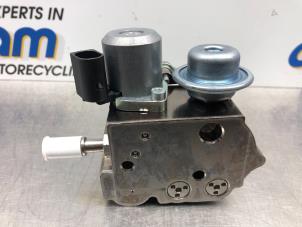 Nieuwe Hogedrukpomp Peugeot 3008 Prijs € 722,98 Inclusief btw aangeboden door Gebr Opdam B.V.