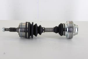 Nieuwe Steekas links-voor Mercedes Vito Prijs € 163,35 Inclusief btw aangeboden door Gebr Opdam B.V.