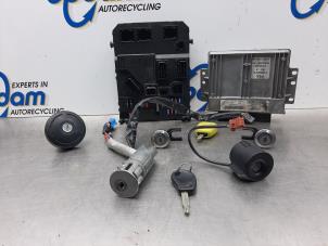 Gebruikte Computer Motormanagement Citroen Xsara Picasso (CH) 1.8 16V Prijs € 106,00 Margeregeling aangeboden door Gebr Opdam B.V.