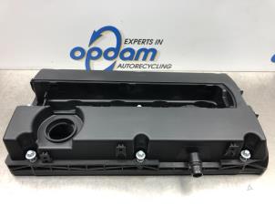 Nieuwe Kleppendeksel Opel Astra Prijs € 120,00 Inclusief btw aangeboden door Gebr Opdam B.V.