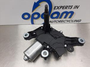 Nieuwe Ruitenwissermotor achter Renault Clio Prijs € 75,00 Inclusief btw aangeboden door Gebr Opdam B.V.