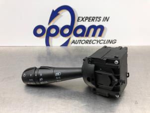 Nieuwe Pinker Schakelaar Dacia Sandero Prijs € 60,44 Inclusief btw aangeboden door Gebr Opdam B.V.