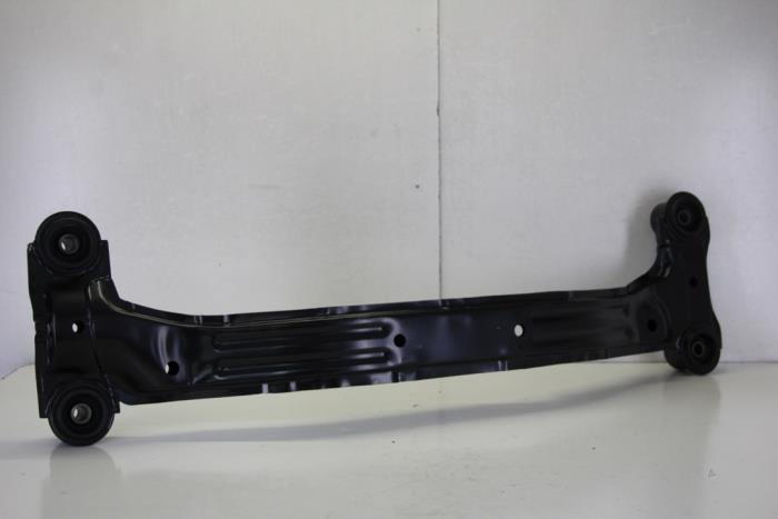 Nieuwe Subframe Kia Sportage Prijs € 302,44 Inclusief btw aangeboden door Gebr Opdam B.V.