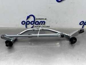 Nieuwe Ruitenwis Mechaniek Nissan Qashqai Prijs € 64,89 Inclusief btw aangeboden door Gebr Opdam B.V.