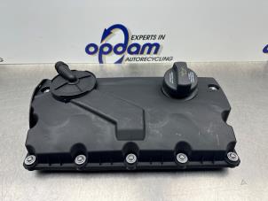 Nieuwe Kleppendeksel Audi A4 Prijs € 120,94 Inclusief btw aangeboden door Gebr Opdam B.V.