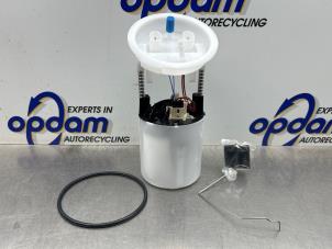 Nieuwe Benzinepomp BMW 3-Serie Prijs € 90,69 Inclusief btw aangeboden door Gebr Opdam B.V.