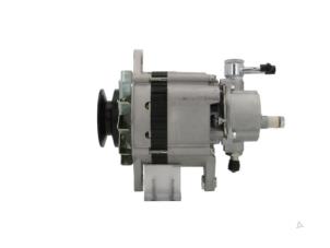 Gereviseerde Dynamo Nissan Sunny Prijs op aanvraag aangeboden door Gebr Opdam B.V.