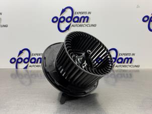 Nieuwe Chaufage Ventilatiemotor Mercedes A-Klasse Prijs € 75,00 Inclusief btw aangeboden door Gebr Opdam B.V.