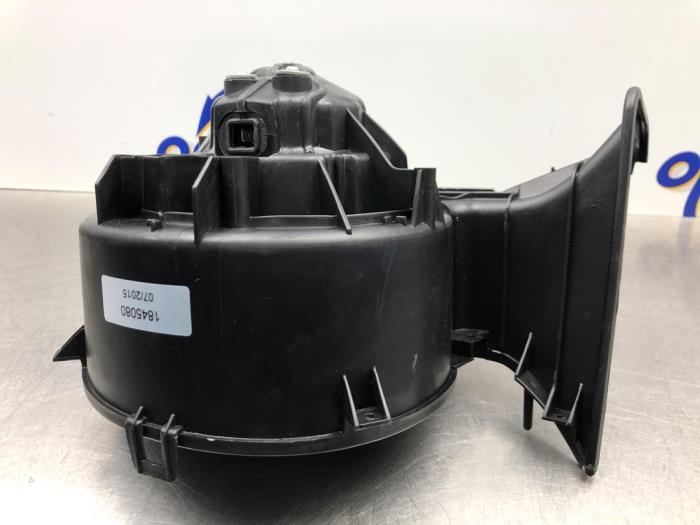 Kachel Ventilatiemotor van een Opel Vectra 2006