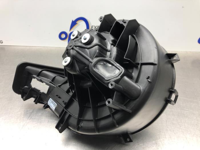 Kachel Ventilatiemotor van een Opel Vectra 2006