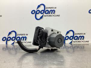 Gebruikte ABS Pomp Nissan Micra (K14) 0.9 IG-T 12V Prijs € 128,00 Margeregeling aangeboden door Gebr Opdam B.V.