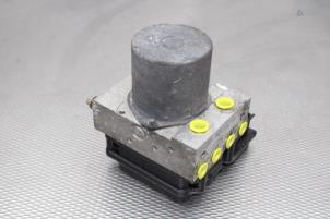 Gebruikte ABS Pomp Ford Transit 2.2 TDCi 16V Prijs € 64,00 Margeregeling aangeboden door Gebr Opdam B.V.