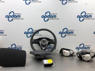 Gebruikte Module + Airbag Set Citroen C1 1.0 12V Prijs € 450,00 Margeregeling aangeboden door Gebr Opdam B.V.