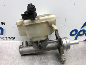 Gebruikte Hoofdremcilinder Volkswagen Golf V (1K1) 1.6 FSI 16V Prijs € 20,00 Margeregeling aangeboden door Gebr Opdam B.V.