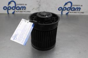 Gebruikte Kachel Ventilatiemotor Nissan Qashqai (J11) 1.2 DIG-T 16V Prijs € 80,00 Margeregeling aangeboden door Gebr Opdam B.V.