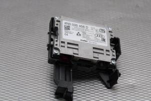 Gebruikte Telefoon Module Audi A3 Sportback (8YA) 2.0 35 TDI 16V Prijs € 128,00 Margeregeling aangeboden door Gebr Opdam B.V.